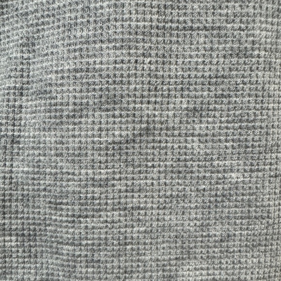 Gray Aritzia Sunday Best Cropped Thermal - Picture 2 of 4